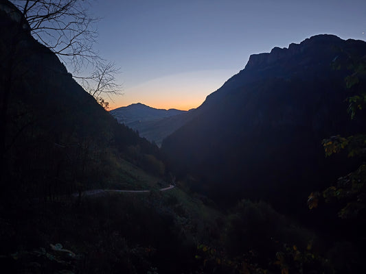 Sonnenaufgangs-Tour Seealpsee – Herzmeditation & Frühstück im Berggasthaus